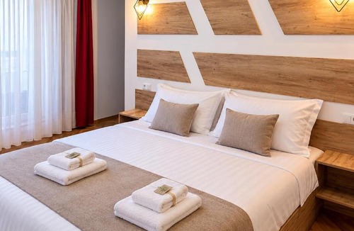 Alba Iulia Apartment | ApartHotel NoahResidence