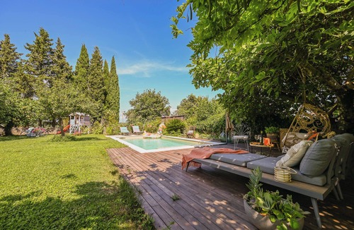 Izola Apartment | Apartma Medoši, Charming 1-bedroom apartment in enchanting Izola with WiFi, AC