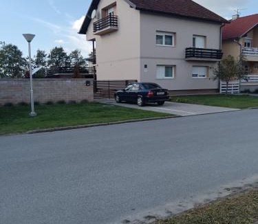 Lipik Apartment | Apartman Ždralović