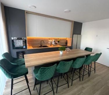 Nova Gradiska Apartment | Apartman 100JIĆ