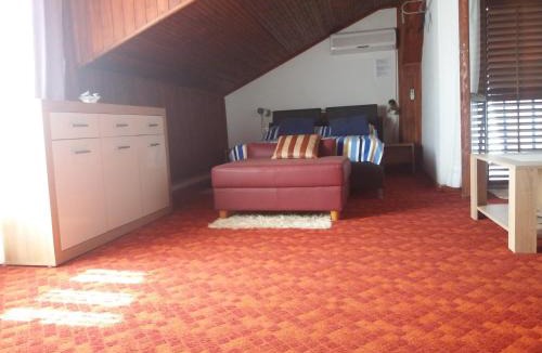 Gornji Karin Apartment | Apartman Amalija