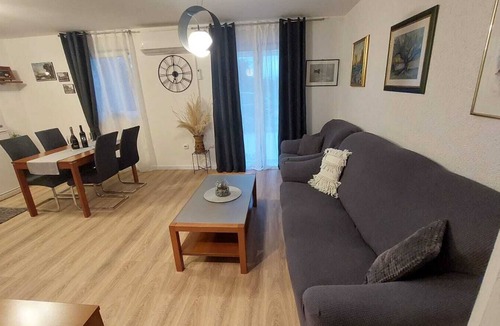 Lovrec Apartment | APARTMAN ANI, Lovreć - Makarska