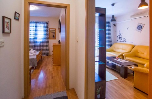 Makarska Old Town Apartment | APARTMAN "HIT"