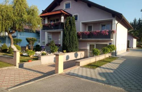 Gospic Apartment | Apartman Karmen Gospić