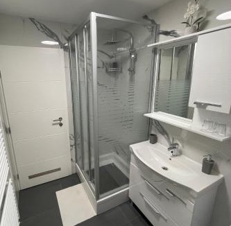 Daruvar Apartment | Apartman La Luna