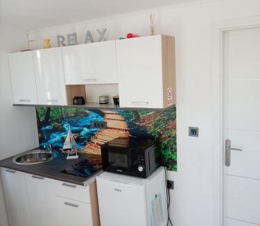 Lozovac Apartment | Apartman Lana, slavice86, 22221 Lozovac