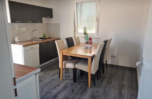 Sesvete Apartment | Apartman Lea