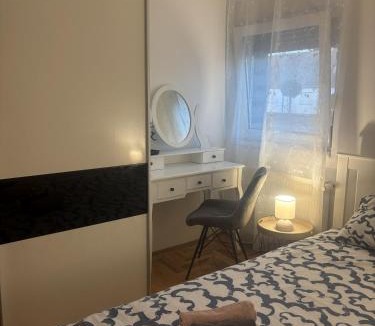 Belisce Apartment | Apartman Loni , Belišće
