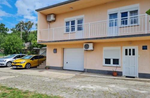 Sibinj Krmpotski Apartment | APARTMAN LUKA