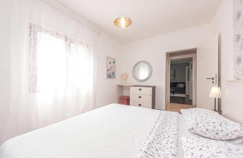 Poljica Apartment | Apartman Mara