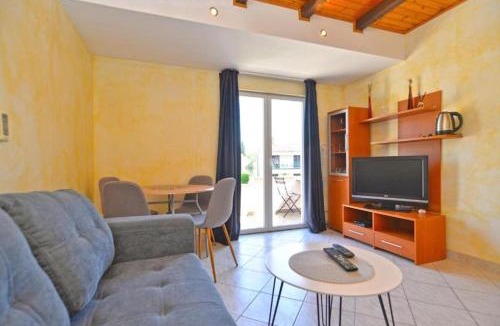 Pomer Apartment | Apartman Mara