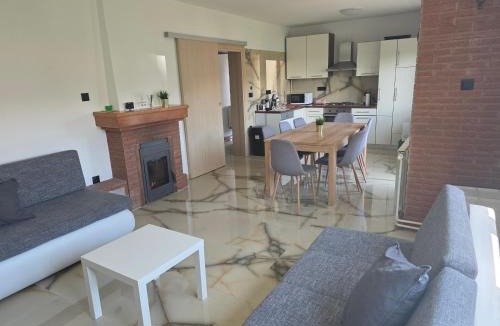 Sveti Ivan Zelina Apartment | Apartman Max