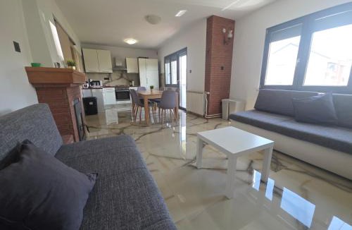 Sveti Ivan Zelina Apartment | Apartman Max