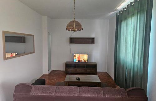 Metkovic Apartment | Apartman Metković-stan na dan
