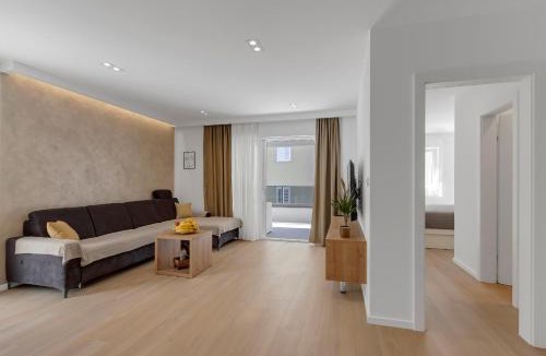 Makarska Apartment | Apartman Roza, prekrasni novi apartman s parkingom