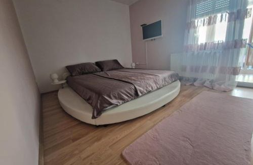 Vinkovci Apartment | Apartman Samantha