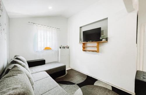 Radoboj Apartment | Apartman Sunny Hills