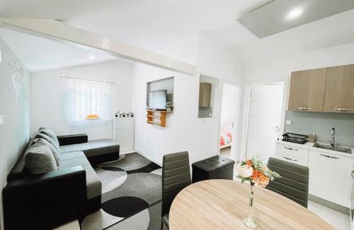 Radoboj Apartment | Apartman Sunny Hills