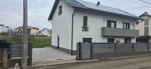 Zapresic Apartment | Apartman Tango