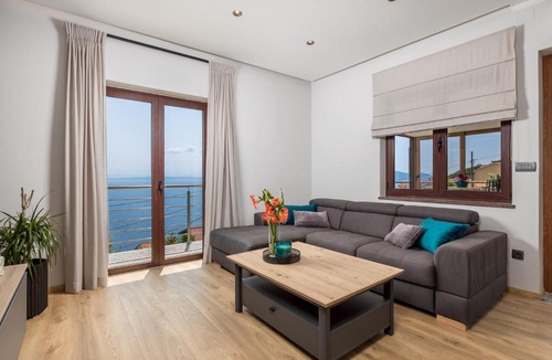 Mosenice Apartment | APARTMAN UHAČ