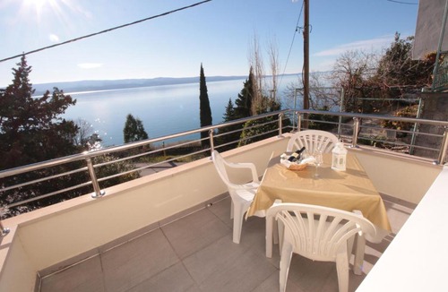 Omis Apartment | Apartmani Damir Livajić