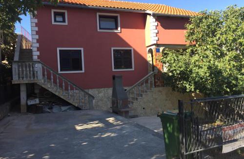 Gornji Karin House | Apartmani Ela
