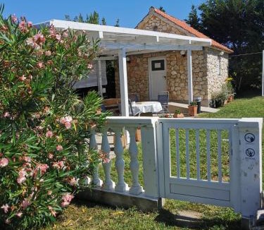 Ljubac Apartment | Apartmani Manuela Ljubač