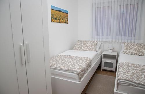 Vinkovci Apartment | Apartmani ORION - Kasiopeja