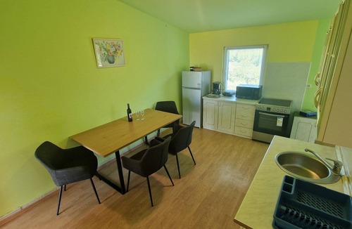 Rudine Apartment | Apartmani sa bazenom u miru i prirodi sa prelijepim pogledom na more