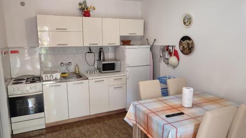 Bol Apartment | Apartmani Vinko Bol