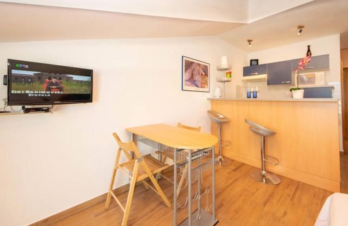 Arbanija Apartment | Apartment Šarić by Interhome