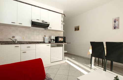 Musalez Apartment | Apartment 1978 by Interhome