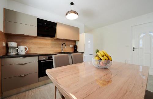 Businci Apartment | Apartment Adrian2