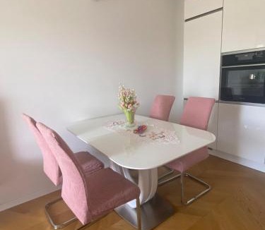 Mejasi Apartment | Apartment Allora