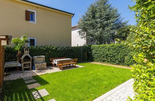 Karigador Apartment | Apartment Amaii-2 by Interhome