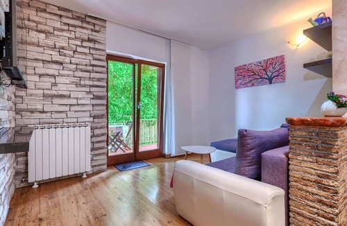 Karigador Apartment | Apartment Amaii by Interhome