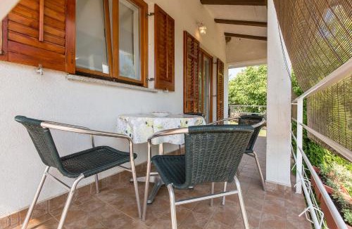 Becici Apartment | Apartment Ana
