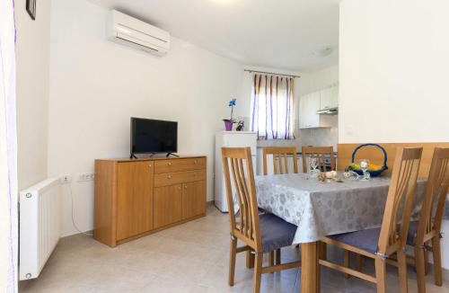 Golovik Apartment | Apartment Andrea-1 by Interhome