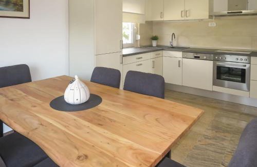Maslenica Apartment | Apartment Andrijana by Interhome