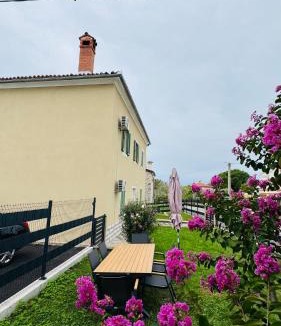 Fiorini Apartment | Apartment Beatus