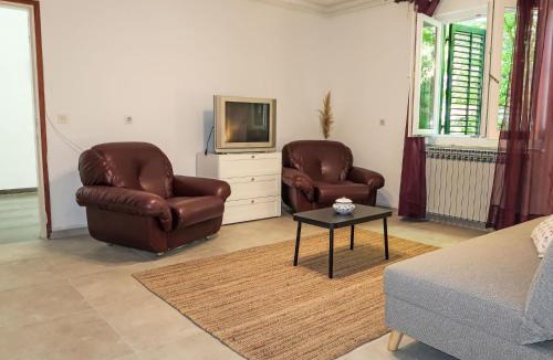 Mosenice Apartment | Apartment Branka-2 by Interhome