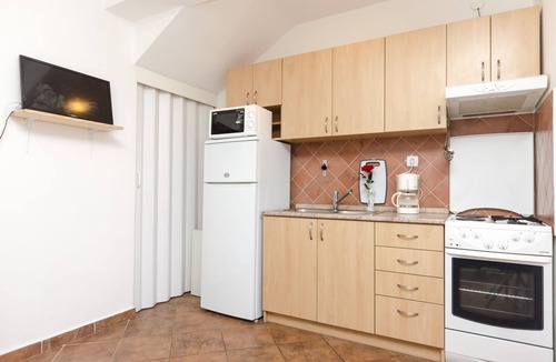 Srima Apartment | Apartment Branka (48011-A1) - Srima (Vodice)