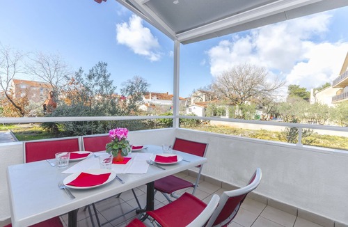 Srima Apartment | Apartment Branka (48011-A1) - Srima (Vodice)