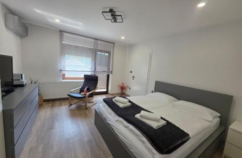 Dane Apartment | Apartment Break