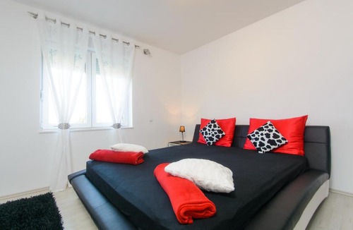Slatine Apartment | Apartment Cambi