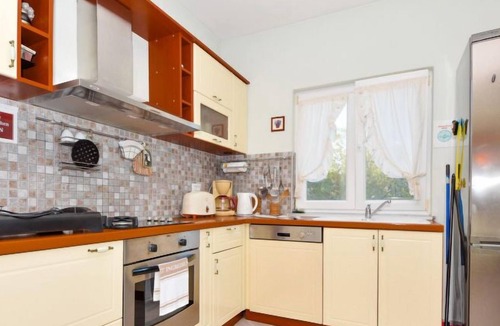 Veli Iz Apartment | Apartment Captain's Villa in Iž/Iž Veli - 7 persons, 3 bedrooms