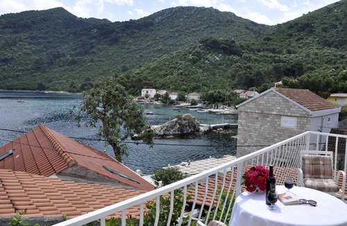 Okuklje Apartment | Apartment Danijela Mljet - Studio Apartment with Balcony and Sea View