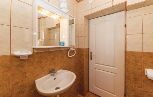 Kukljica Apartment | Apartment DIANA - Great Location, Cosy 2 Bedroom, 2 Bathroom apt