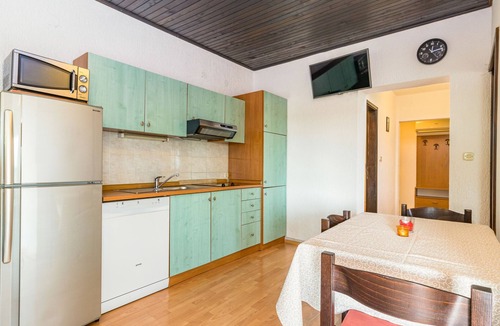 Zbandaj Apartment | Apartment Dika by Interhome