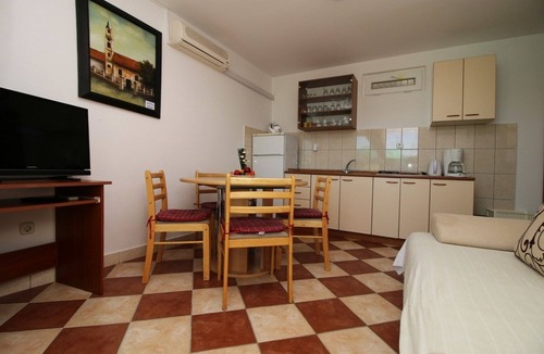 Primosten Apartment | Apartment Elvi - amazing position & parking: A2(2+2) - Primosten, Riviera Sibenik, Croatia